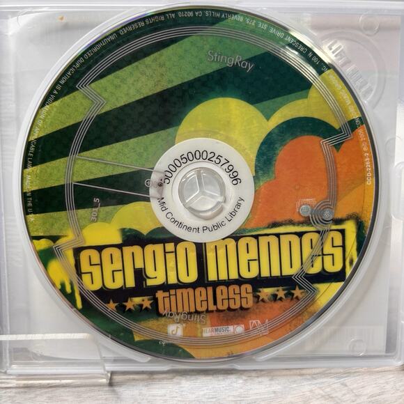 Sergio Mendes – Timeless CD 2006 Bossa Nova Hip-Hop Fusion Album – Will.i.am / E - Picture 4 of 5